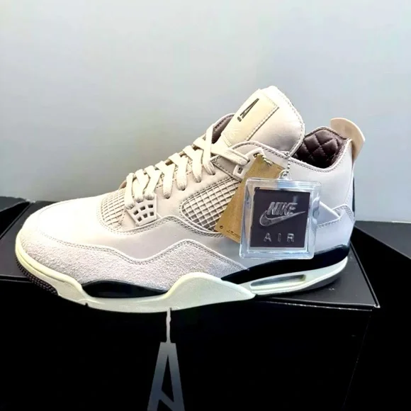 🧞 Nike Air Jordan 4 Retro x A Ma Maniere 🧞